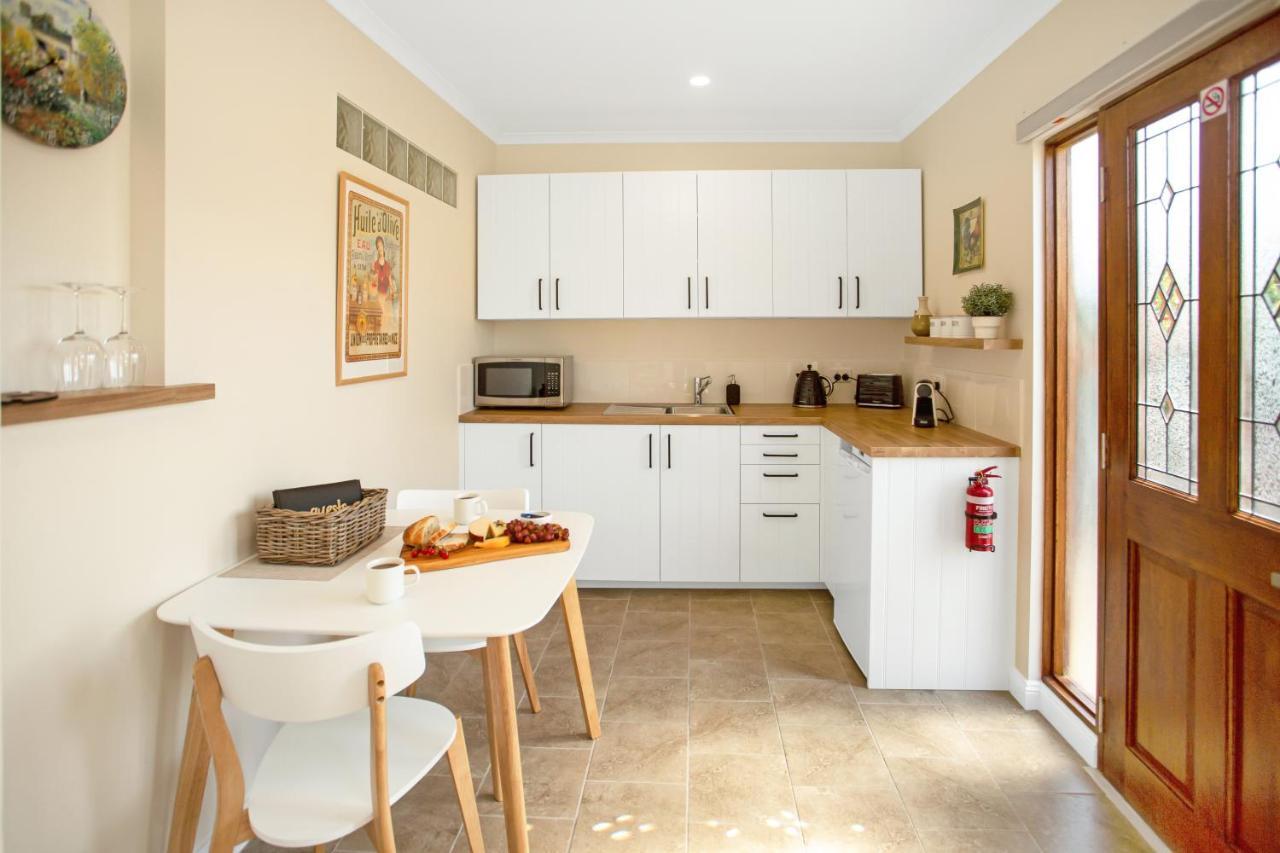 Settlers Cottage Mclaren Vale Bagian luar foto